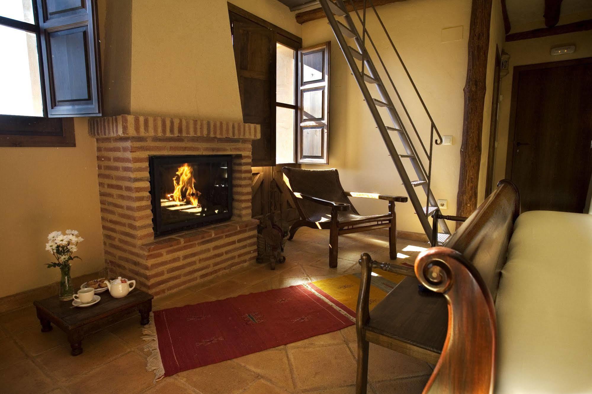 Hotel Rural La Data Гальегос Экстерьер фото